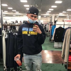 Meet your Posher, Christopher